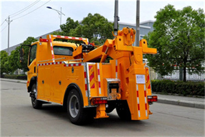 安仁高速路拖车费